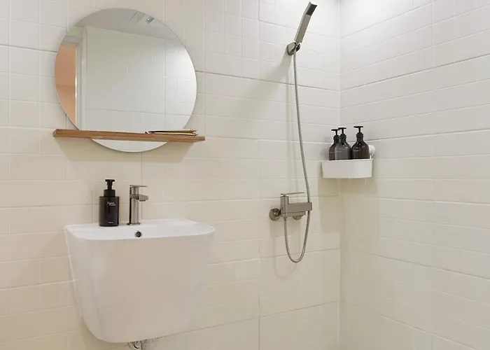Apartment New Special,3min Walk To Gwangalli Drone Show,new Accommodation,free Luggage Storage,washer And Dryer Available,ott,drip Bag Coffee *
