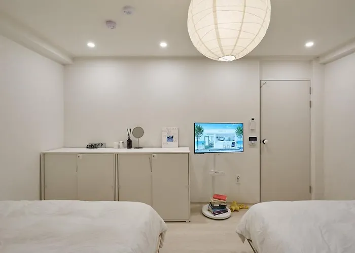 Apartment New Special,3min Walk To Gwangalli Drone Show,new Accommodation,free Luggage Storage,washer And Dryer Available,ott,drip Bag Coffee