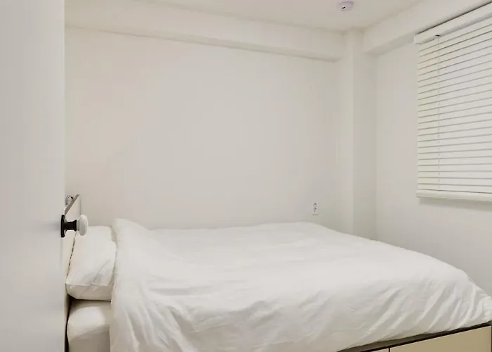 Apartment New Special,3min Walk To Gwangalli Drone Show,new Accommodation,free Luggage Storage,washer And Dryer Available,ott,drip Bag Coffee *