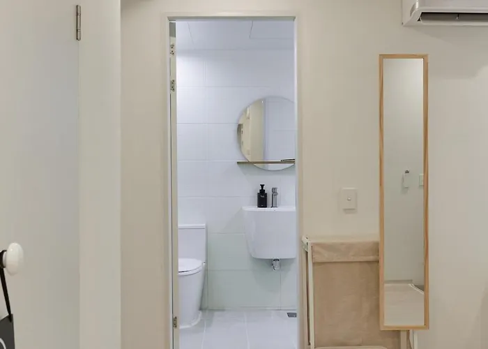 New Special,3min Walk To Gwangalli Drone Show,new Accommodation,free Luggage Storage,washer And Dryer Available,ott,drip Bag Coffee Apartment Busan